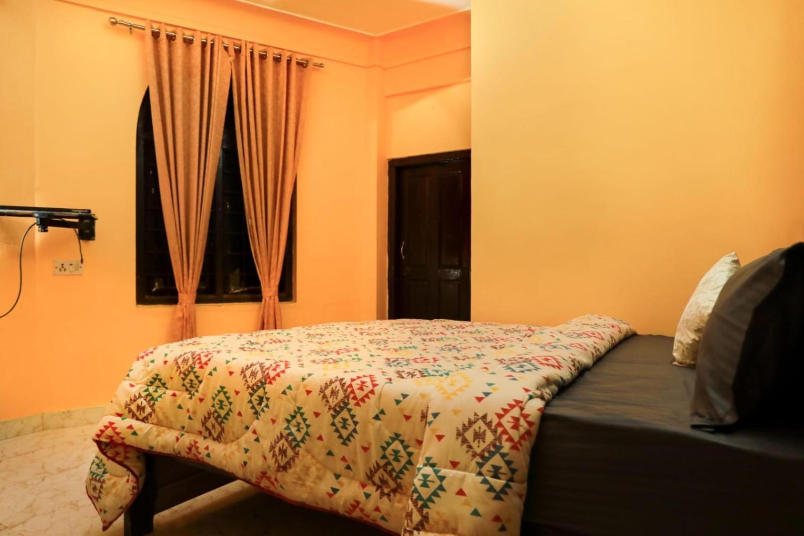 Bob Leisure'S Bed & Breakfast Ooty Exterior photo